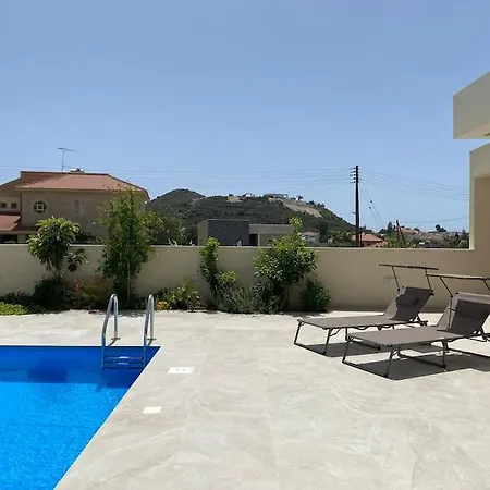 Brand New 4 Bedroom In Palodeia Palodia